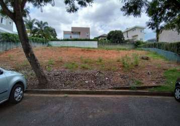 Excelente terreno plano com 843 m2 no condomínio vereda américa