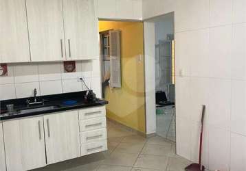 Sobrado para residencia ou escritório c/ 185m²