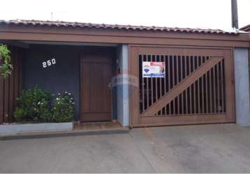 Casa para venda em jardim pansani de 170.00m² com 3 quartos, 1 suite e 3 garagens