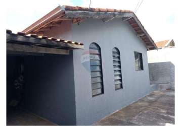 Casa para alugar em jardim maria beatriz de 70.00m² com 2 quartos e 2 garagens