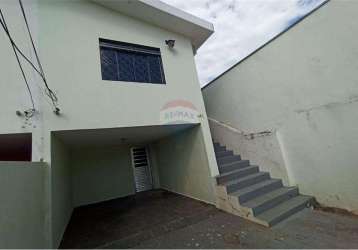 Casa para alugar em vila menuzzo de 70.00m² com 2 quartos e 1 garagem