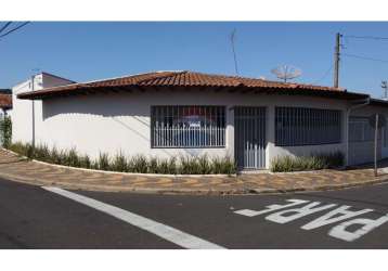 Casa para venda em jardim bela vista de 161.86m² com 3 quartos e 2 garagens