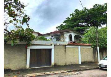 Casa para venda em barra da tijuca de 323.00m² com 4 quartos, 1 suite e 2 garagens