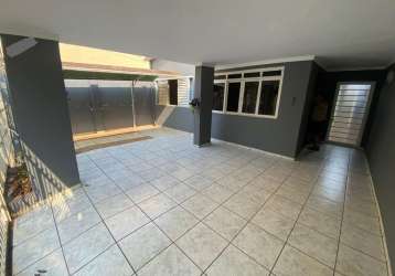 Casa para alugar em vila tibério de 112.00m² com 3 quartos e 2 garagens