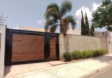 Casa para venda em jardim aclimação de 164.00m² com 2 quartos, 2 suites e 2 garagens