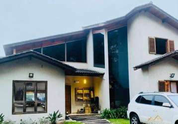 Casa de condomínio para venda e aluguel em quinta de são fernando de 180.00m² com 3 quartos, 3 suites e 3 garagens