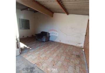 Casa para venda em núcleo habitacional monsenhor pasetto de 109.00m² com 3 quartos, 1 suite e 2 garagens