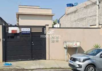 Casa para alugar em centro de 90.00m² com 2 quartos, 2 suites e 1 garagem