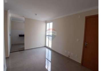 Apartamento para alugar em morada do sol de 44.00m² com 2 quartos e 1 garagem