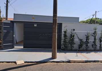 Casa para venda em jardim celiamar de 238.00m² com 3 quartos, 1 suite e 2 garagens