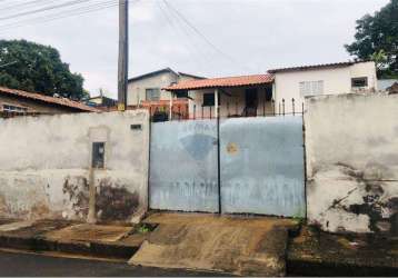 Casa para venda em vila santo antônio de 78.40m² com 2 quartos e 3 garagens