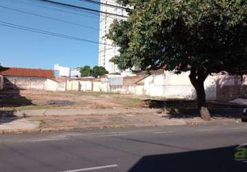 Terreno para venda em centro de 840.00m²