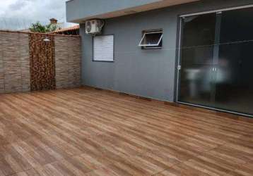 Casa para venda em centro de 230.00m² com 2 quartos e 2 garagens