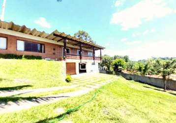 Casa para alugar em granja viana de 303.00m² com 3 quartos, 1 suite e 15 garagens