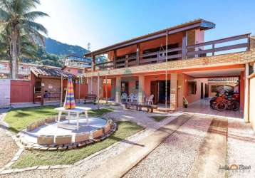 Casa para venda em praia da lagoinha de 354.00m² com 5 quartos, 2 suites e 5 garagens