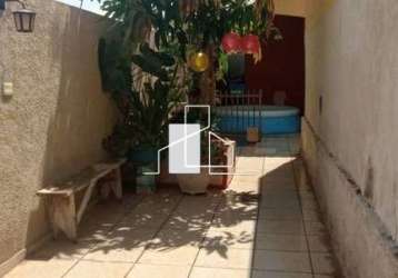 Casa para venda em residencial cidade jardim de 103.00m² com 2 quartos, 1 suite e 3 garagens