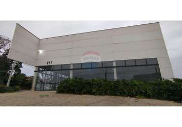 Sala comercial para alugar em parque industrial harmonia de 800.00m² com 6 garagens