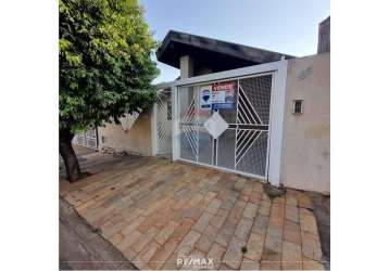 Casa para venda em residencial dos comerciários de 120.00m² com 3 quartos e 1 garagem