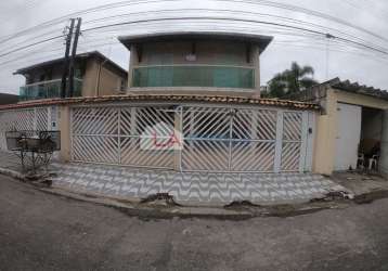 Casa de condomínio para venda em real de 35.00m² com 1 quarto e 1 garagem