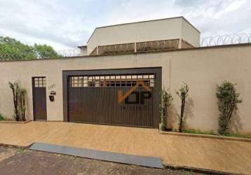 Casa para venda em social de 256.00m² com 3 quartos e 1 garagem