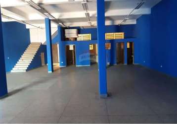 Sala comercial para alugar em vila dainese de 275.00m² com 4 garagens