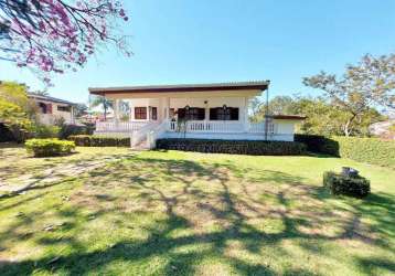 Casa de condomínio para venda em vila de são fernando de 200.00m² com 2 quartos e 2 garagens