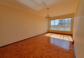 Apartamento para alugar em centro de 176.00m² com 3 quartos, 1 suite e 1 garagem