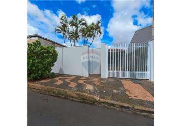 Casa para venda em jardim das flores de 161.39m² com 4 quartos, 1 suite e 4 garagens