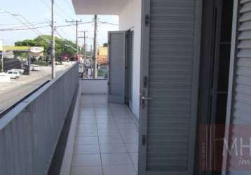 Casa para alugar em centro de 135.00m² com 3 quartos, 1 suite e 2 garagens