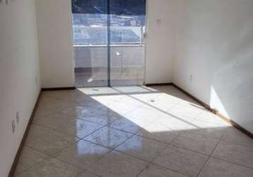 Apartamento com 2 dormitórios à venda, 85 m² por r$ 220.000 - linhares - juiz de fora/mg