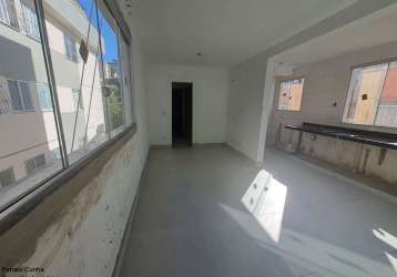 Apartamento de 02 quartos no bairro padre eustáquio