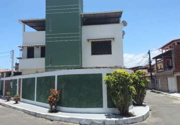 Casa triplex 3/ 4 com suíte em condomínio fechado