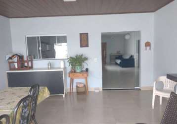 Vendo casa bem localizada no rodoviária parque, 3/4 sendo 1 suíte, r$ 900 mil reais codigo: 86643