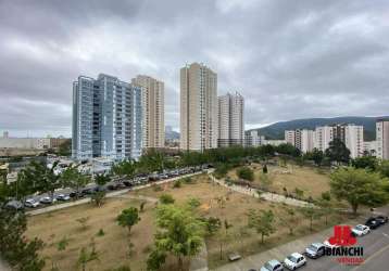 Apartamento à venda com 4 quartos, 2 suítes, 4 banheiros, 2 vagas, edifício cayman, vila mogilar, mogi das cruzes-sp