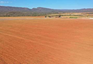 Fazenda para venda em uruacu, uruacu, 3 dormitórios, 1 suíte, 2 banheiros, 10 vagas