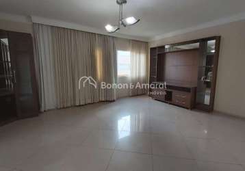 Apartamento em cobertura duplex com 136m² e 3 quartos