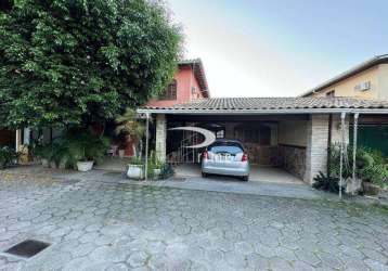 Casa com 3 dormitórios à venda, 260 m² por r$ 900.000,00 - serra grande - niterói/rj