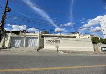 Oportunidade incrivel, casa em bairro nobre perfeita para morar ou para escritór