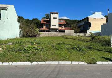 Terreno na praia dos amores