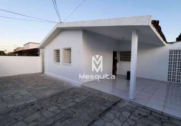 Casa com 3 dormitórios para alugar, 180 m² por r$ 2.400,00/mês - bancários - joão pessoa/pb