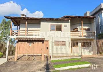 Casa com 4 dormitórios à venda, 346 m² por r$ 890.000,00 - canudos nh - novo hamburgo/rs