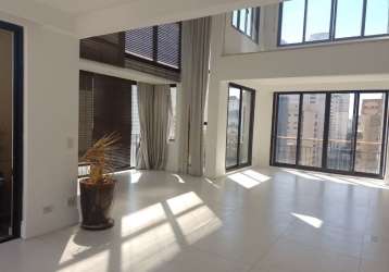 Apartamento duplex em moema de 272m² - 3 quartos - 3 suites - 5 banheiros - 4 vagas.