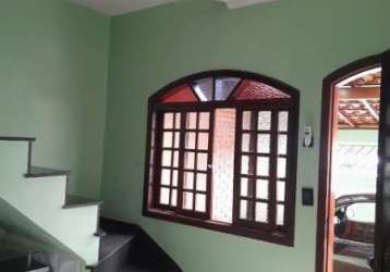 Casa com 4 quartos à venda na dr. joao de vasconcelos, 7, jardim valdibia, são bernardo do campo, 215 m2 por r$ 900.000