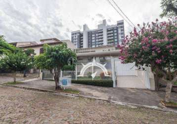 Casa com 3 dormitórios à venda, 290 m² por r$ 1.598.000,00 - vila ipiranga - porto alegre/rs