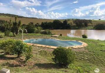 Bela fazenda, com casa sede muito boa e represas em catalão/ go