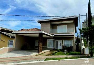 Belíssima casa no residencial mantiqueira em são josé dos campos/sp