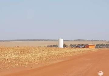 Fazenda incrível em água boa/to