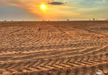 Fazenda excelente em são desidério/ba