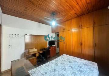 Casa térrea com 3 dorms, 1 vaga, 90m2 no jd. santo elias