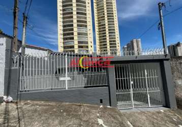 Casa térrea residencial ou comercial para alugar com 4 quartos, sala, 3 banheiros, quintal, 150 m² -